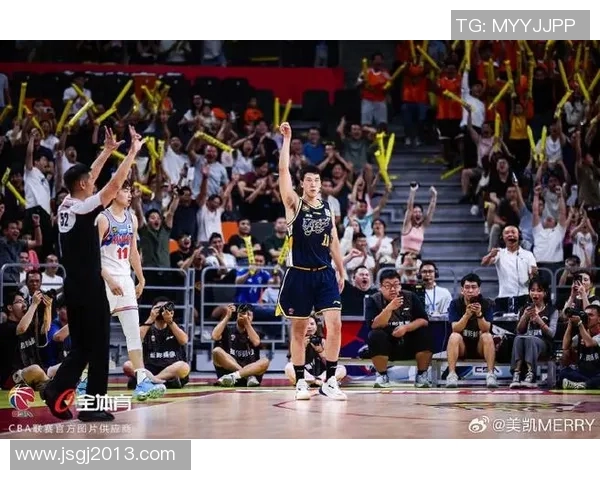 2017年CBA江苏队与广东队激战回顾精彩瞬间与赛场亮点分析